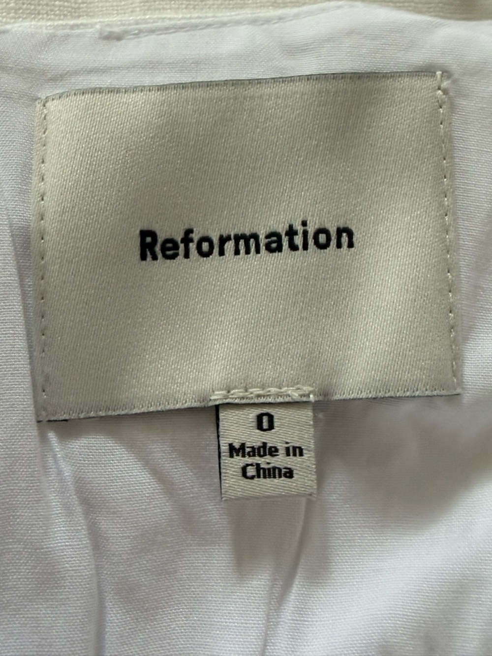 NEW Reformation Adler Linen Midi Smocked Puff Sleeve Dress White | US 0 UK 4 - Picture 12 of 12